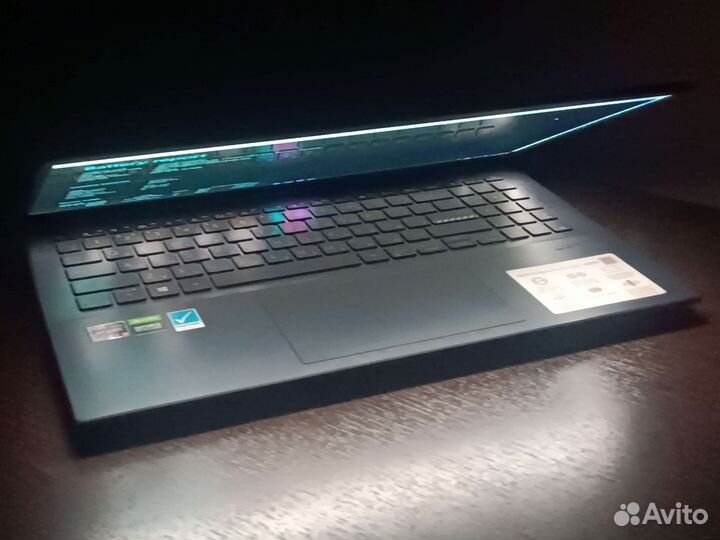 Ryzen 9 5900HX/RTX 3050/16GB/512GB