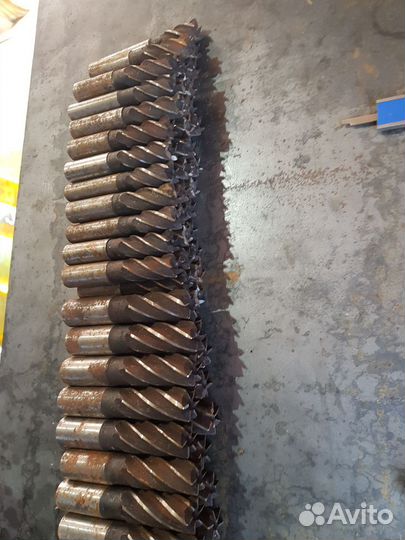 Метчики, плашки, фрезы СССР