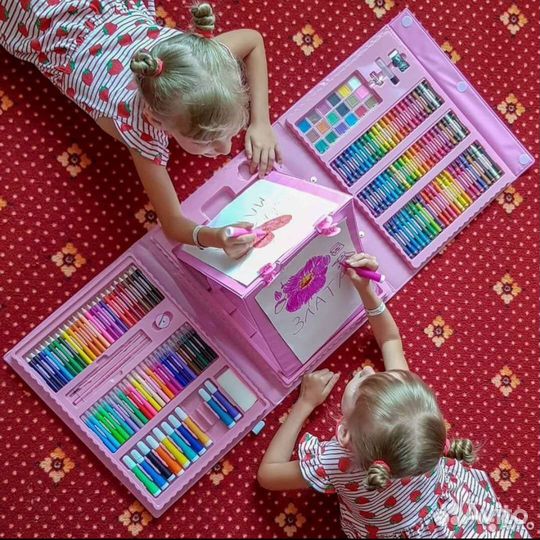 Набор для рисования в чемоданчике