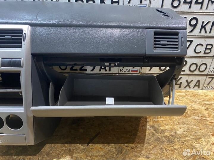 Торпедо Ваз LADA Priora лифтбек 1.6 2011