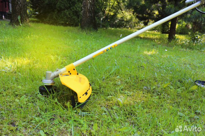 Триммер бензиновый eurolux TR-1300T новый