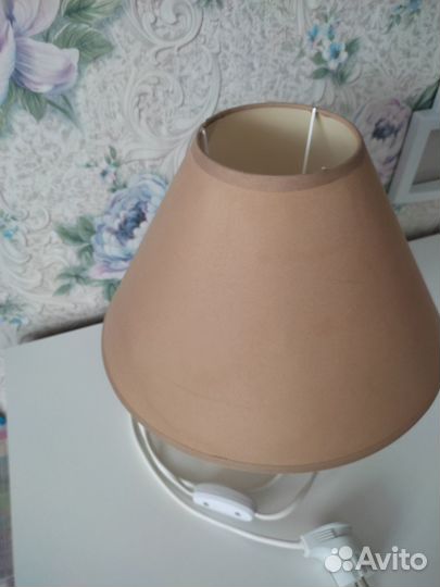 Лампа настольная