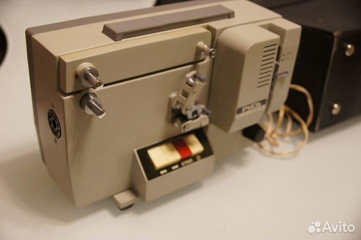 Кинопроектор Русь 8 мм