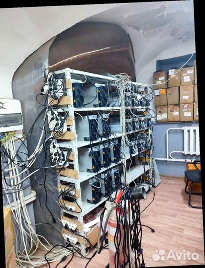 Bitman Antminer S21 XP 270 Th/s