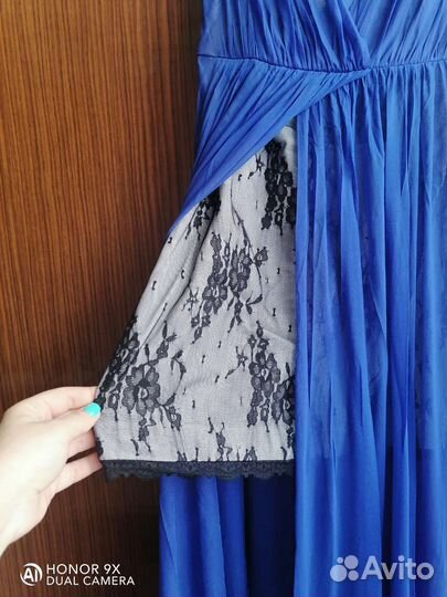 Платье вечернее