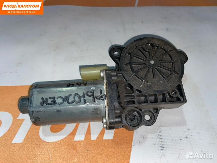 Моторчик стеклоподъемника передний левый Ford