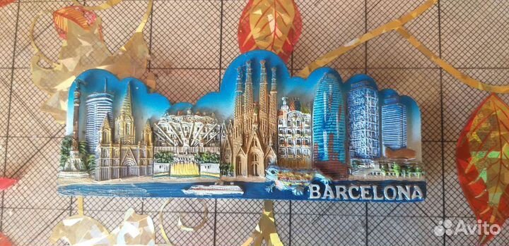 Магниты на холодильник из разных стран