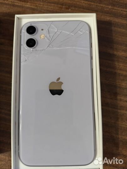 iPhone 11, 128 ГБ