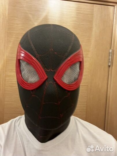 Маска человека паука