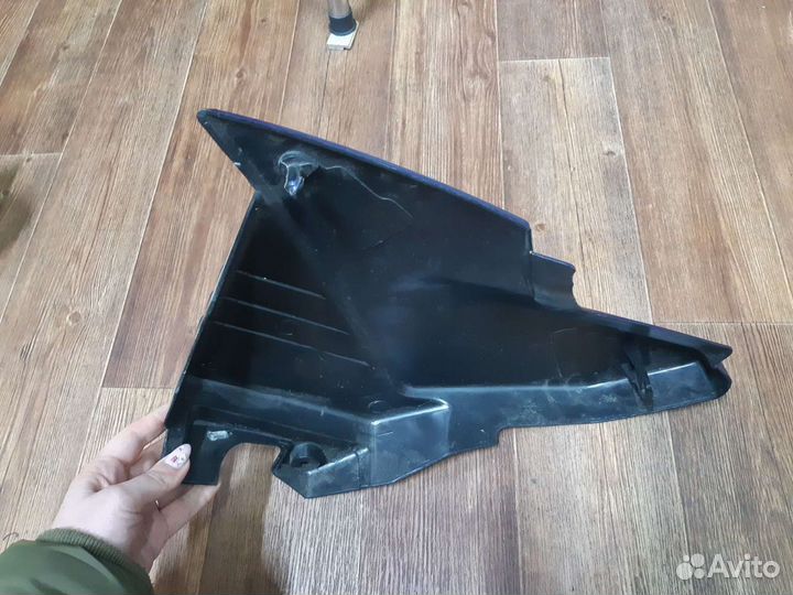 Пластик yamaha ybr правый
