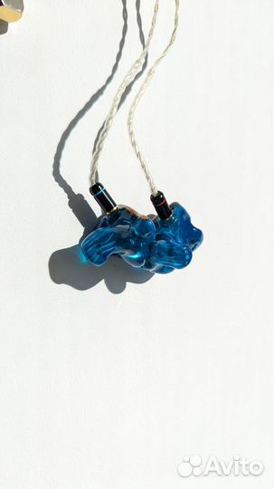 Hi-End вставные наушники Ambient Acoustics LAM7-C