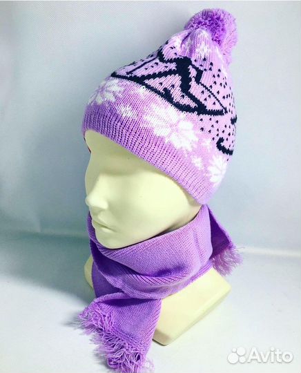Шапка и шарф новый комплект