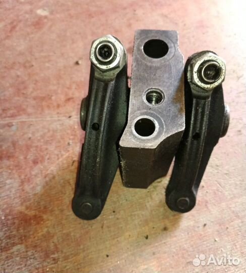 Вал коромысел(рокеров) в сборе Komatsu