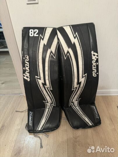 Вратарские щитки