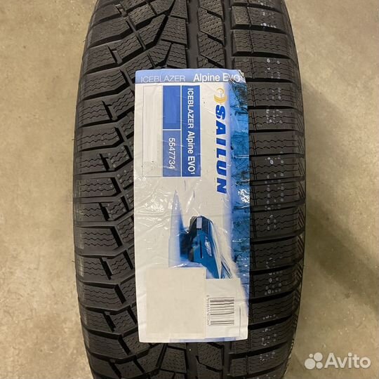 Sailun Ice Blazer Alpine EVO1 235/40 R18 95