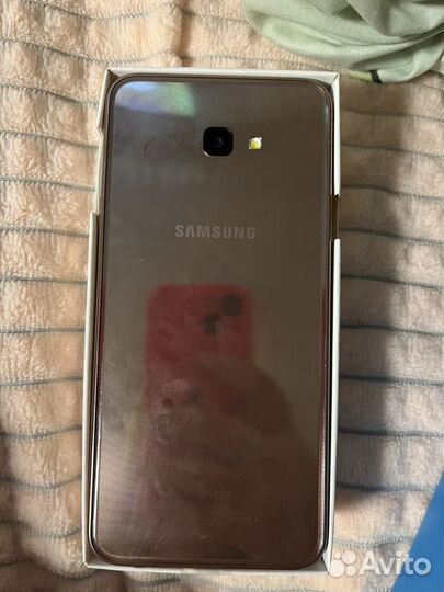 Samsung Galaxy J4+ (2018), 3/32 ГБ