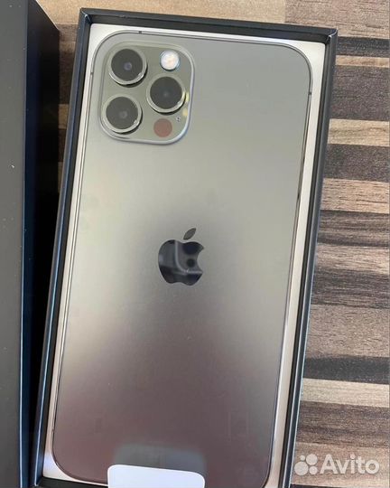 iPhone 12 Pro, 256 ГБ