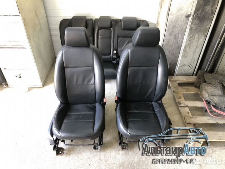 Кожаный салон Ford Focus 2 сиденья кожаные кожа