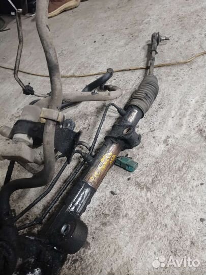 Рулевая рейка Nissan Primera p12 2004