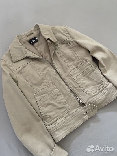 Джинсовый бомбер бежевый