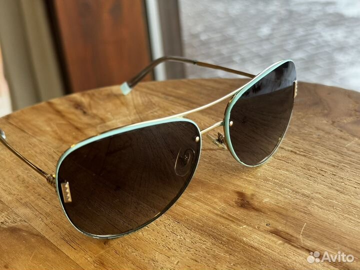 Солнечные очки Tiffany and Co