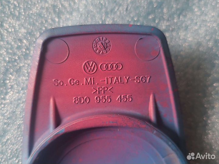 Крышка бачка омывателя Audi Volkswagen