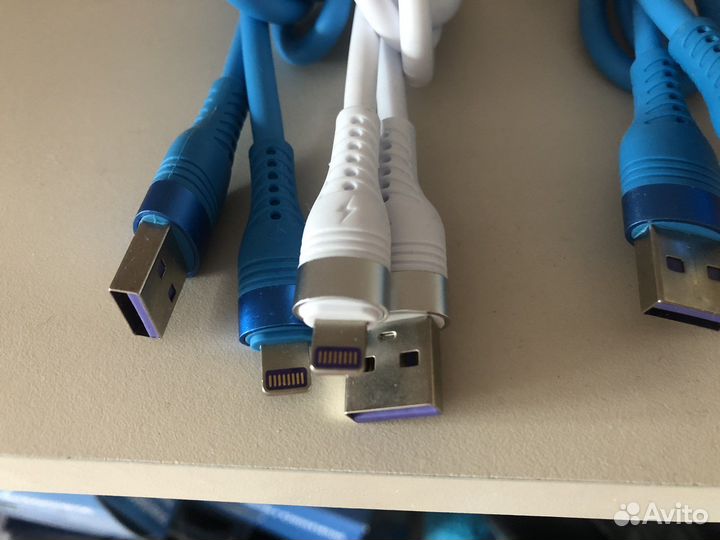 Зарядное устройство для телефона