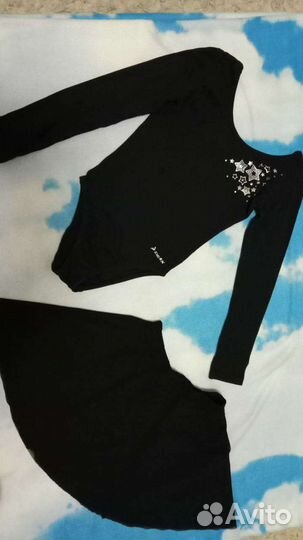 Костюм для танцев или гимнастики.Купальник