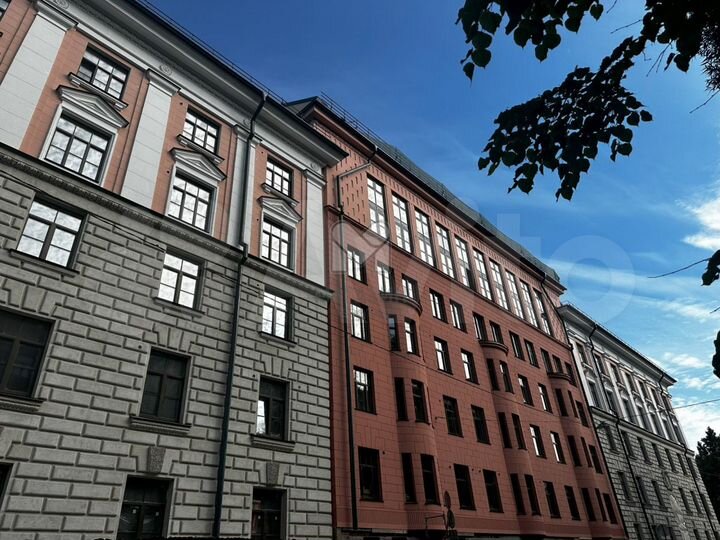 3-к. квартира, 129 м², 2/6 эт.