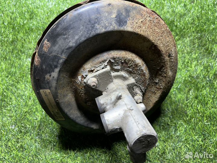 Вакуумный усилитель тормозов Opel Zafira