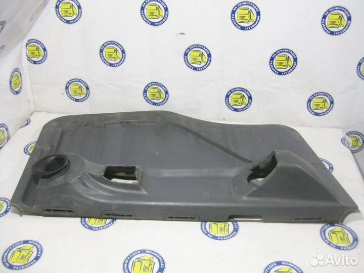 Обшивка двери левая 1346161 scania, 4 - series