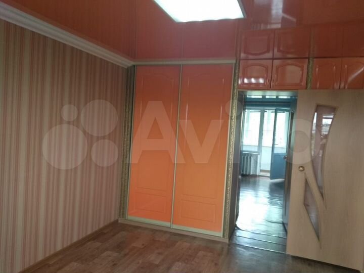 2-к. квартира, 52 м², 5/5 эт.