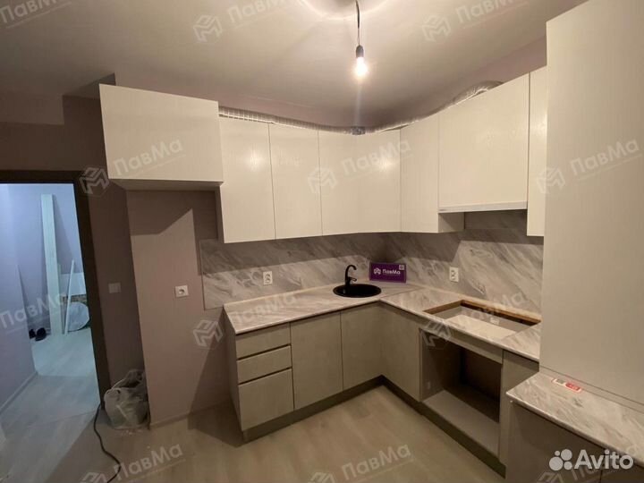 Кухонные гарнитуры в Пластике угловые на заказ 72