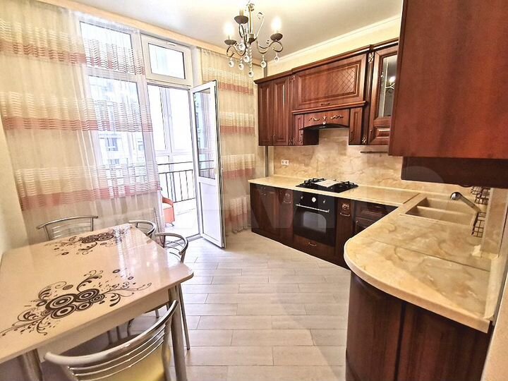 2-к. квартира, 66 м², 5/12 эт.