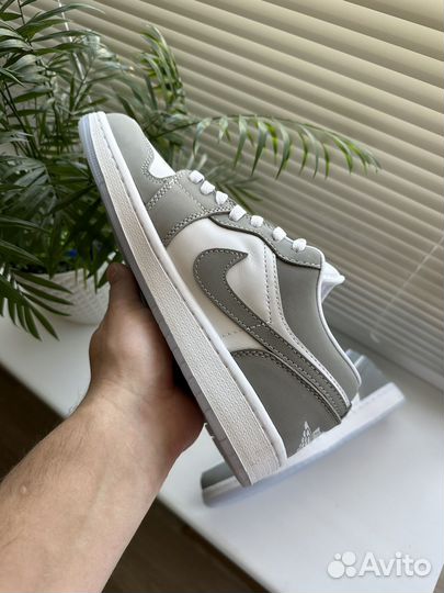 Nike Air Jordan 1 low Wolf grey