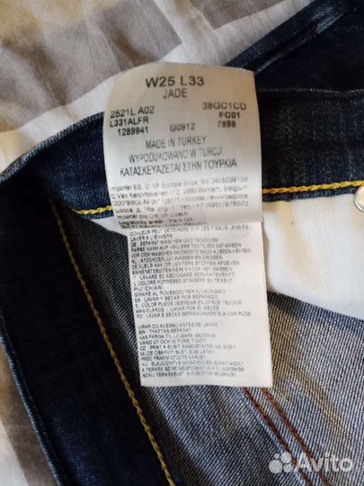 Джинсы женские Lee,в идеальном состоянии
