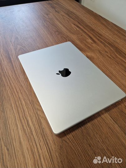 Apple Macbook pro 14 m1 pro 2021 16/512