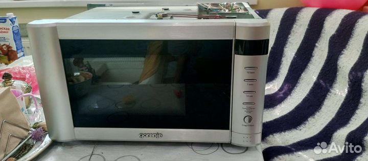 Gorenje MO 200 DCE-UR микроволновка