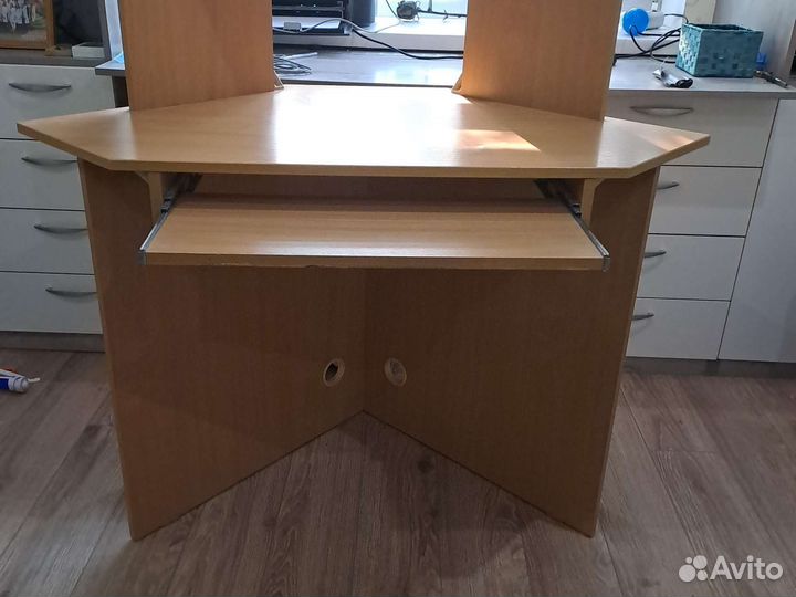 Компьютерный стол бу