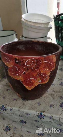 Горшок большой для цветов