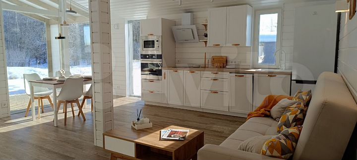 Дом 102 м² на участке 6 сот.