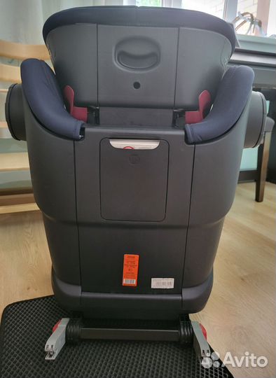 Детское автокресло Britax Roemer Kidfix III М