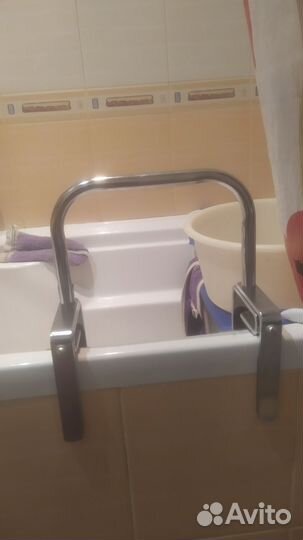 Поручень для ванной из нерж.стали пр-во США