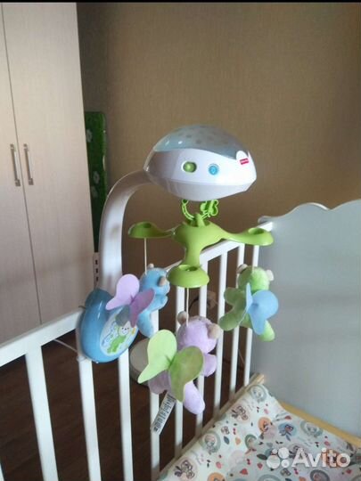Мобиль на кроватку fisher price