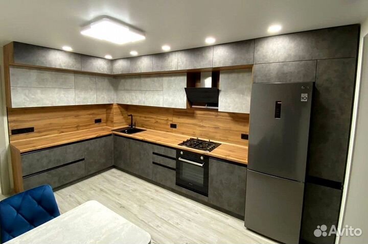 Кухня современная на заказ. Доставка и сборк