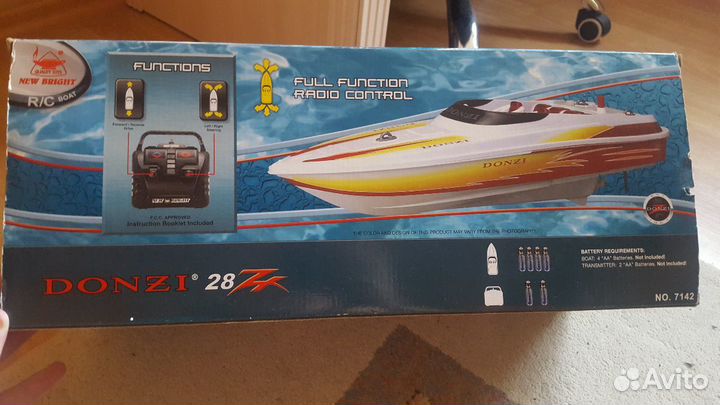 Катер на радиоуправление