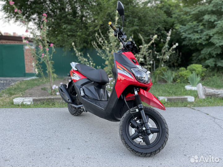 Скутер Wizard BWS