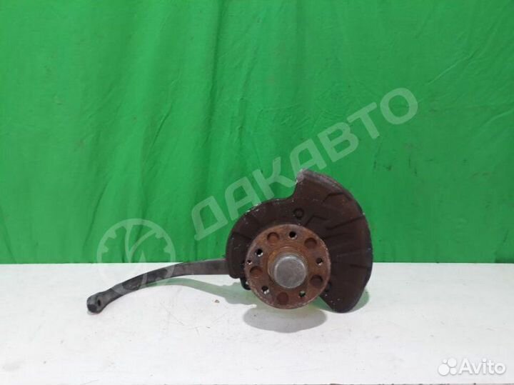 Поворотный кулак правый Mercedes-Benz S W220