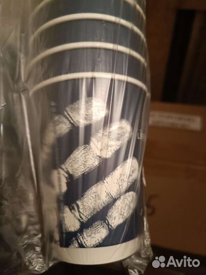 Одноразовые бумажные стаканы для кофе