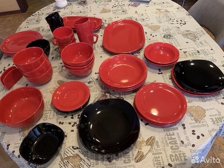 Набор столовой посуды